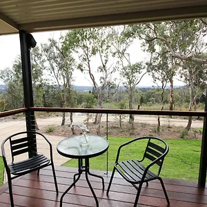 glen-lough-cabins.queenslandhotels.net/
